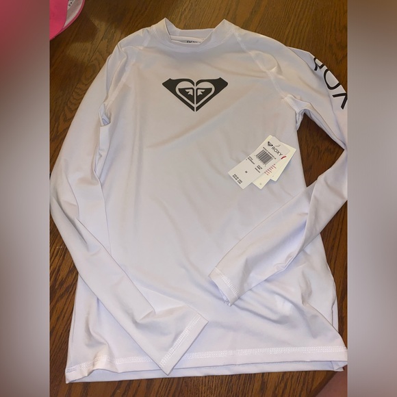 COPY - Roxy Women's Standard Whole Hearted Long Sleeve UPF 50 Rashguard - Picture 2 of 4